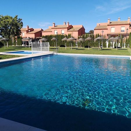 Villa Aznalcazar Sanlúcar la Mayor Exteriér fotografie