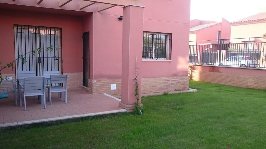 Villa Aznalcazar Sanlúcar la Mayor Exteriér fotografie