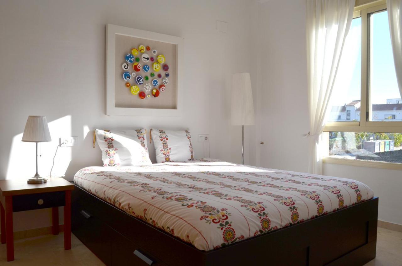 Villa Aznalcazar Sanlúcar la Mayor Exteriér fotografie