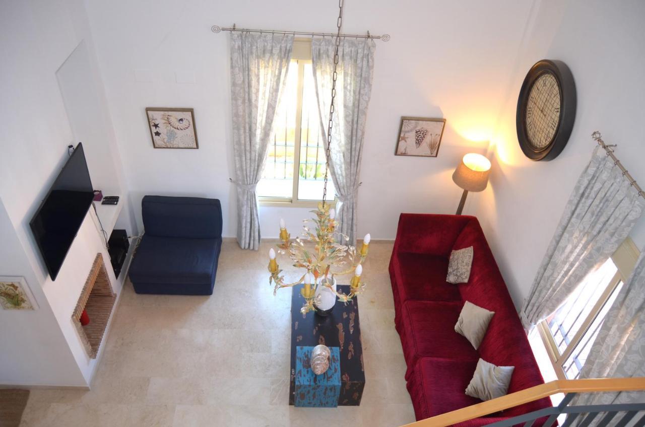 Villa Aznalcazar Sanlúcar la Mayor Exteriér fotografie